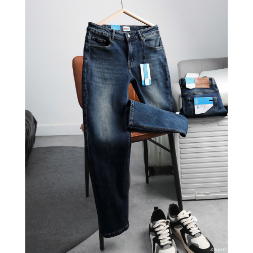 Quần jeans slimfit J&C 326 Xanh đá wash trẻ trung