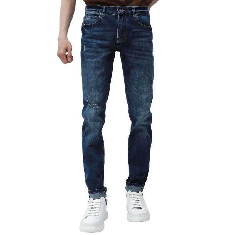 Quần jean DEFOXX xanh đậm xước được làm từ chất jean cotton pha spandex