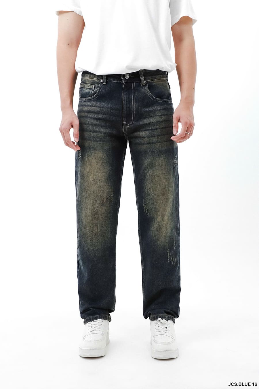 Quần jean Jacobs Cole wash đậm JCS.BLUE16 mang đến phong cách nam tính, đậm chất đường phố